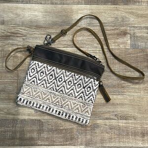 Myra Crossbody Bag